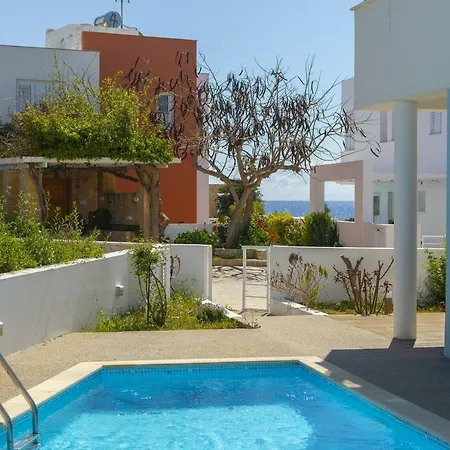 Oceania Villa